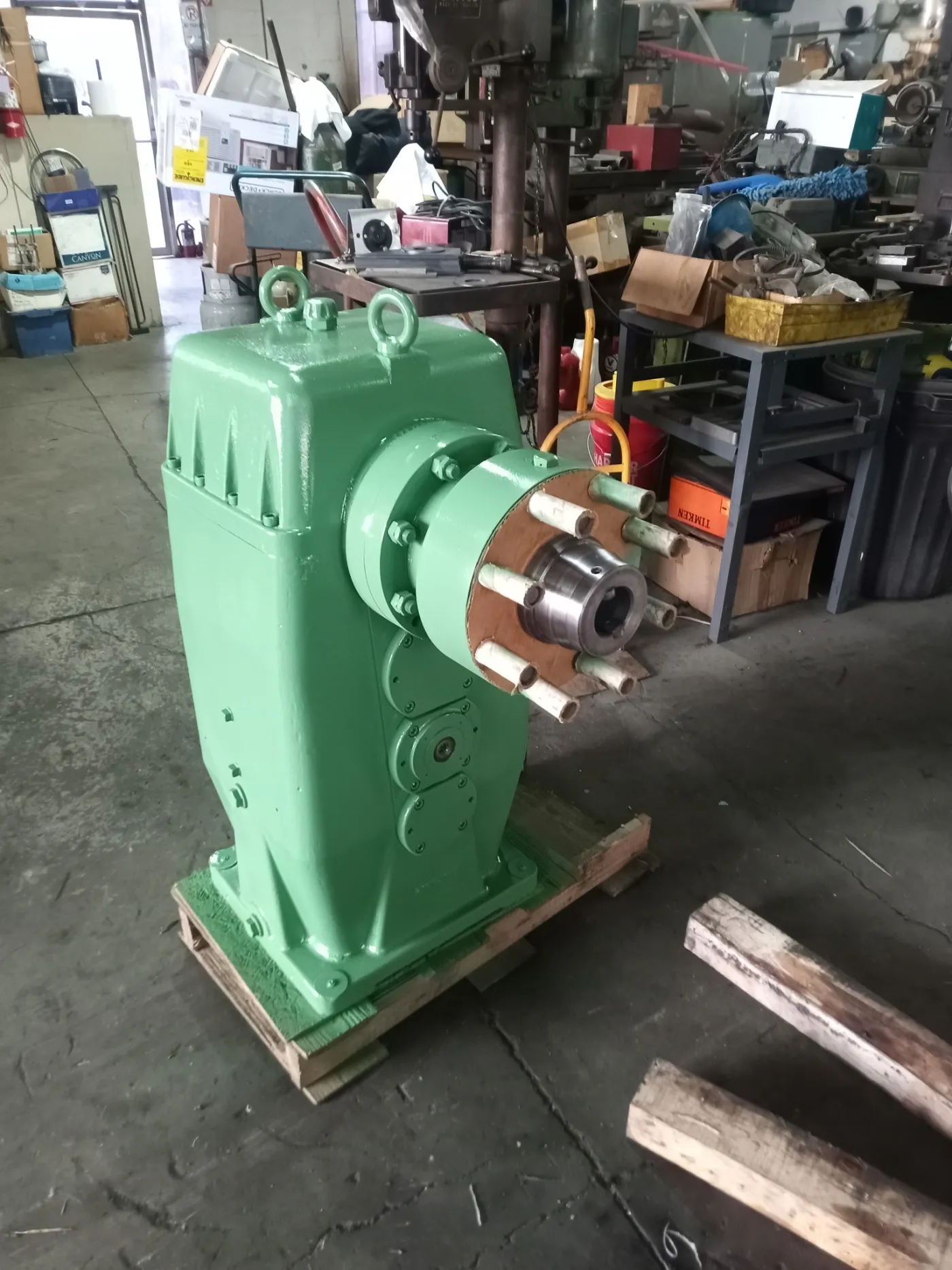 Rebuilt industrial gearboxes tagged and staged for inspection in the Gear Force Machine warehouse.